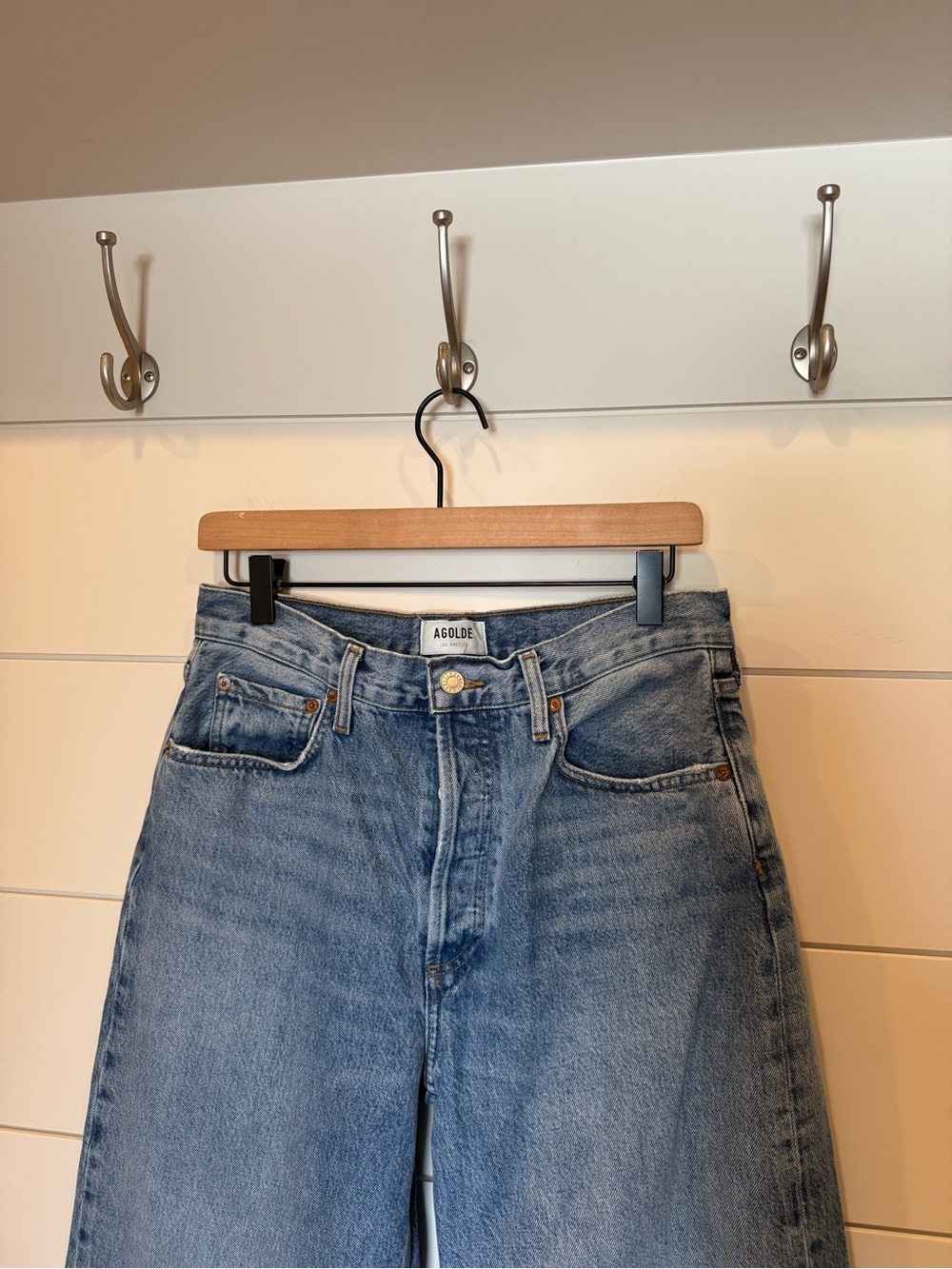 Agolde Light Wash Wide Leg Jeans - Picture 6 of 11